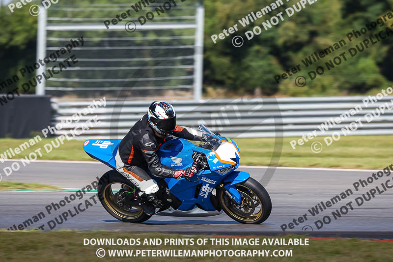 enduro digital images;event digital images;eventdigitalimages;no limits trackdays;peter wileman photography;racing digital images;snetterton;snetterton no limits trackday;snetterton photographs;snetterton trackday photographs;trackday digital images;trackday photos